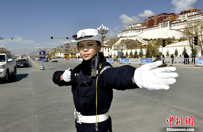 最新交警警帽女，守护城市安全的时尚先锋